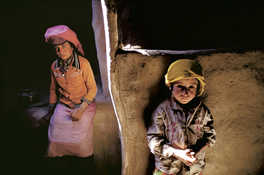 帕米尔高原，塔吉克族小孩。新疆喀什塔什库尔干塔吉克。