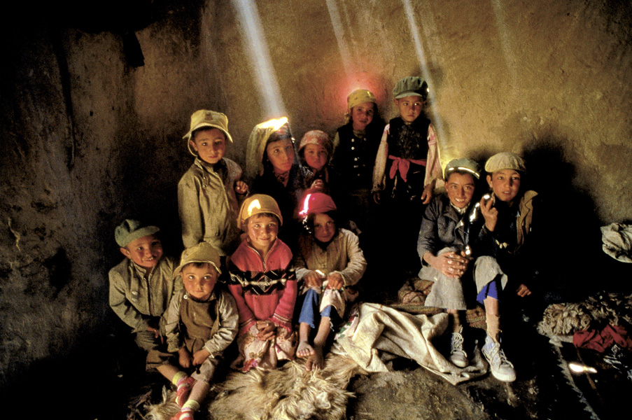 新疆喀什塔什库尔干，帕米尔高原的小孩